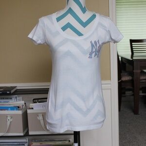 Heather Brown Graphic Art T-Shirt